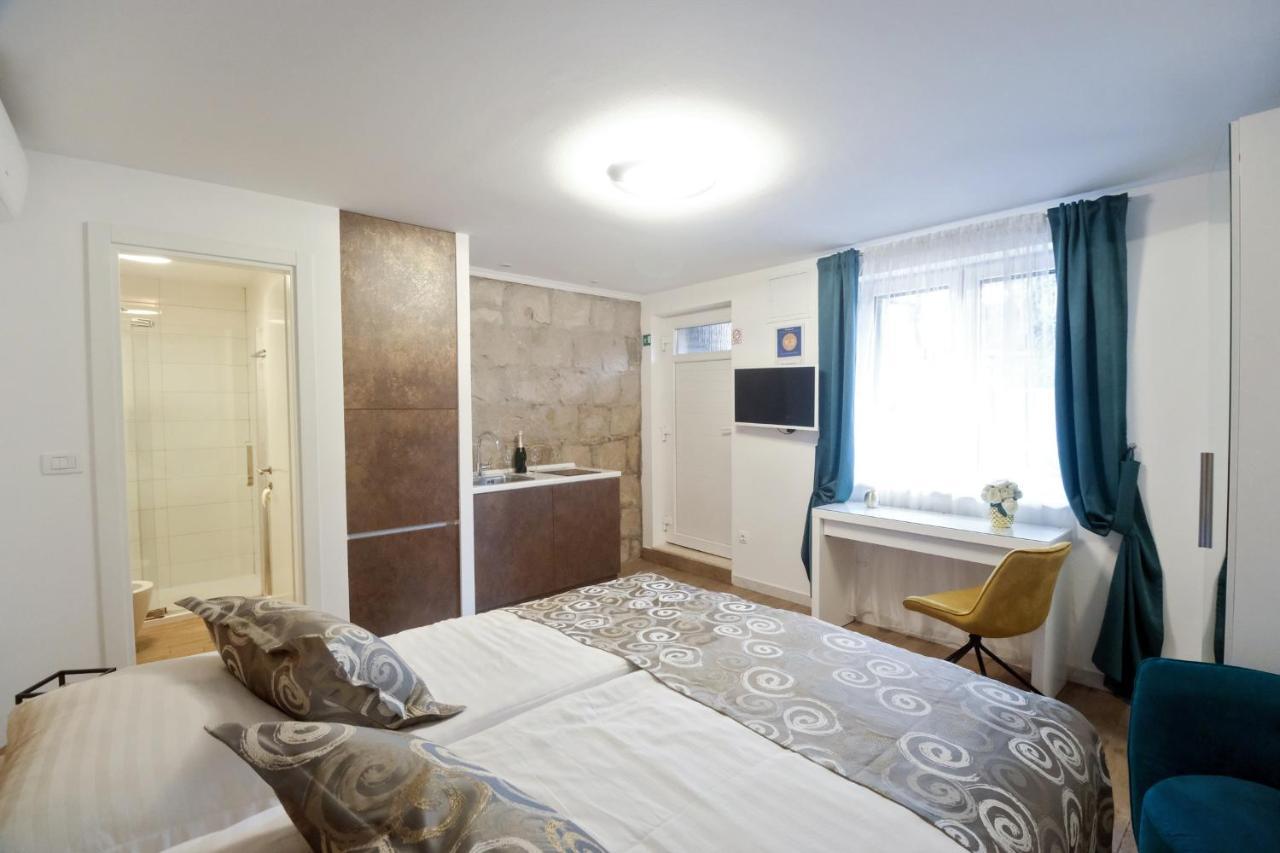 Luxury Guesthouse Bepa Split Exterior photo